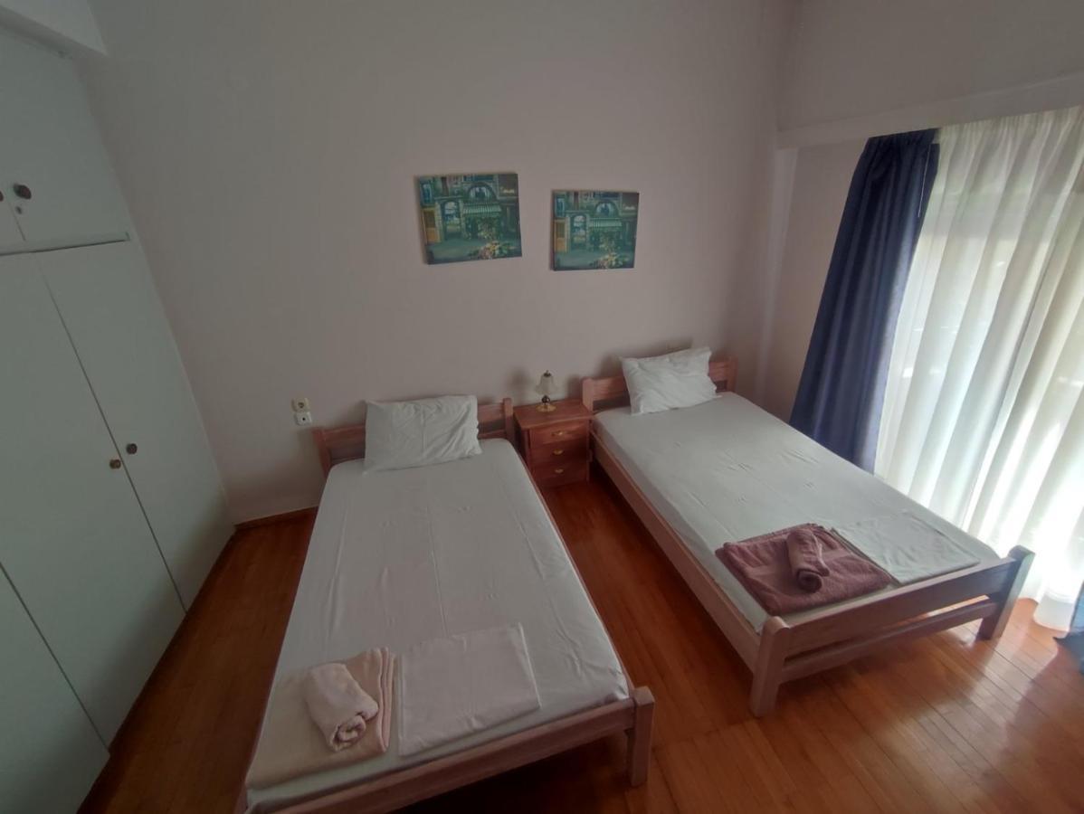 2 Br110 Sqm Free Parking Full Clima Lejlighed Patras Eksteriør billede