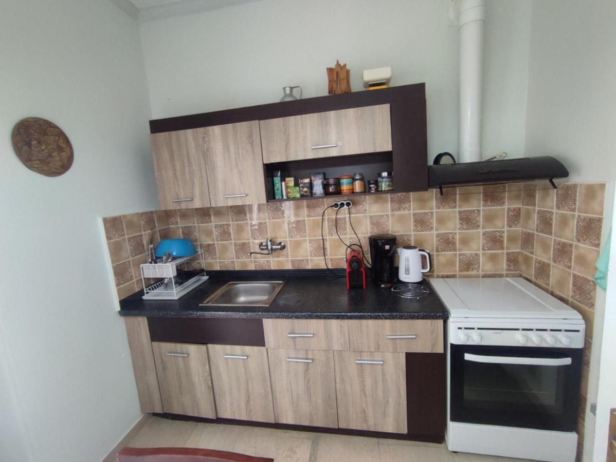 2 Br110 Sqm Free Parking Full Clima Lejlighed Patras Eksteriør billede